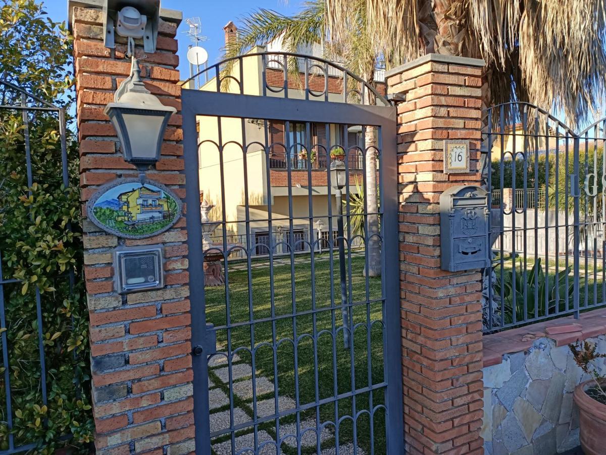 B&B Villa Salome' San Pietro Clarenza 外观 照片